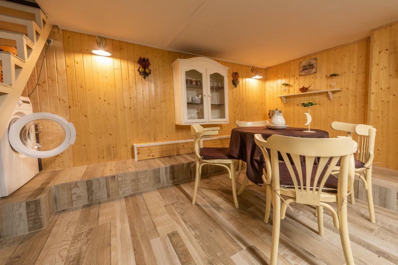 A Escalinata Apartamento-Loft О Грове Екстериор снимка