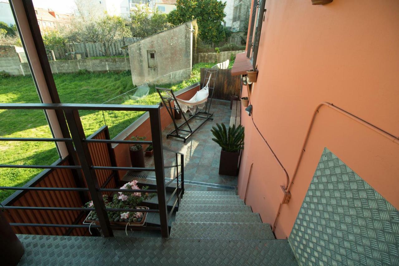 A Escalinata Apartamento-Loft О Грове Екстериор снимка