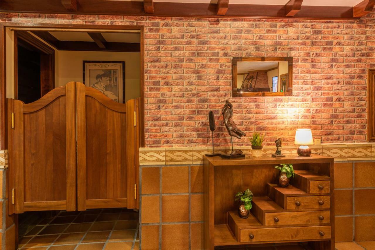 A Escalinata Apartamento-Loft О Грове Екстериор снимка